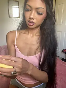 yummyrina online show from 22, 6, 2026