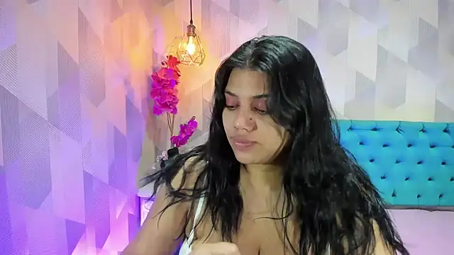 LindaBreeS online show from 10, 7, 2026