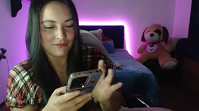 Allisonnlopez online show from 15, 1, 2025