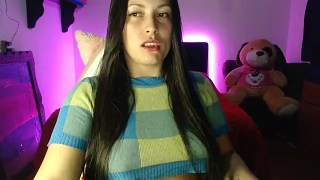 Allisonnlopez online show from 25, 2, 2025