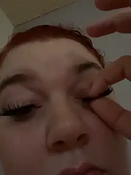 lolabun247 online show from 26, 2, 2025