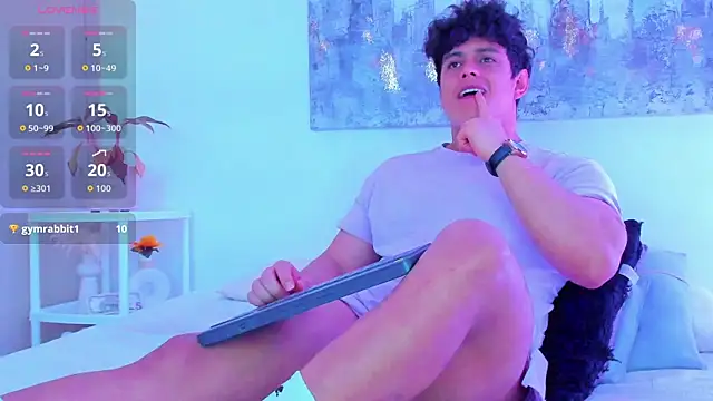 Snapshot of arminjones1 chatting on 29, 10, 2025 arminjones1 online show from 29, 10, 2025