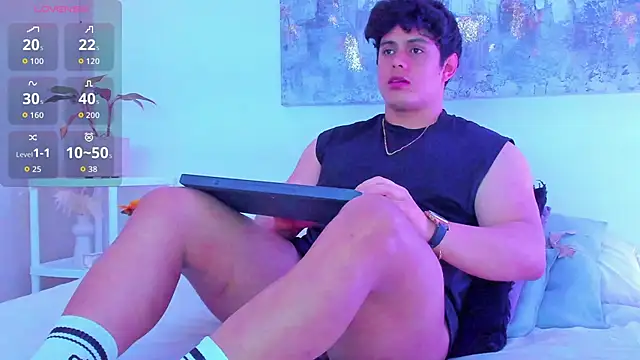 Snapshot of arminjones1 chatting on 5, 11, 2025 arminjones1 online show from 5, 11, 2025