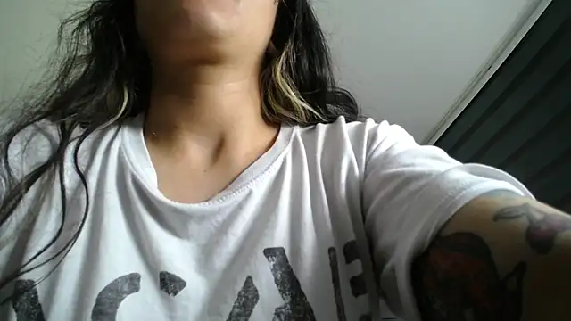 Naughty Kittenm online show from 18, 12, 2025