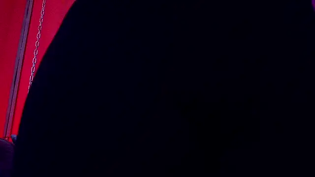 Julieta Russell online show from 4, 10, 2025