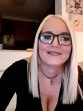 kikkastar online show from 16, 1, 2025