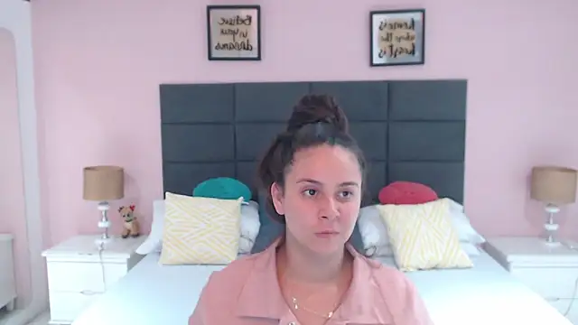 MadisonJenner online show from 11, 1, 2025