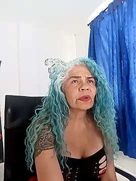 freyadevil333 online show from 5, 12, 2025