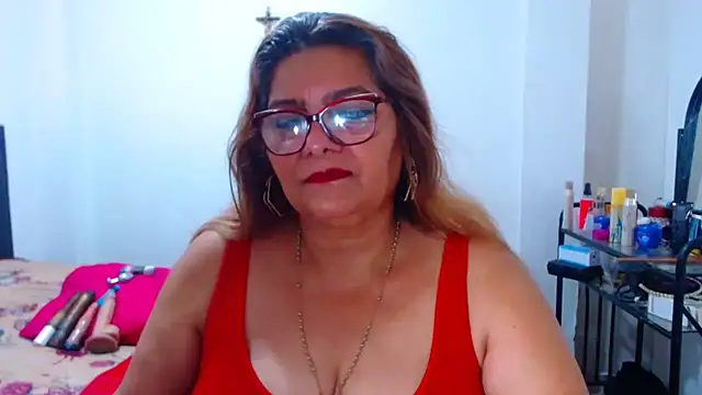 Snapshot of maturehot649 chatting on 9, 2, 2026 maturehot649 online show from 9, 2, 2026