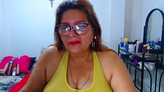 Snapshot of maturehot649 chatting on 25, 2, 2026 maturehot649 online show from 25, 2, 2026