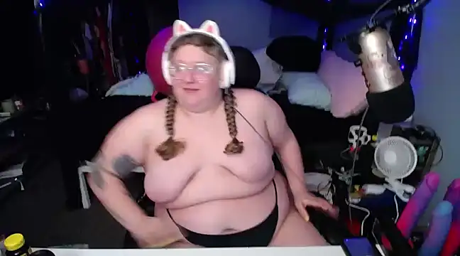 FatVeronica online show from 16, 3, 2025