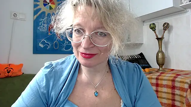 Snapshot of Zosya1111 chatting on 15, 12, 2024 Zosya1111 online show from 15, 12, 2024