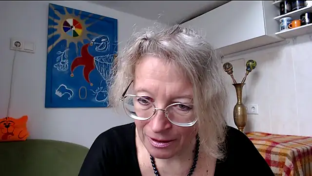 Snapshot of Zosya1111 chatting on 5, 3, 2025 Zosya1111 online show from 5, 3, 2025