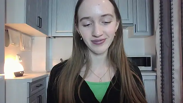 leslie my lovee online show from 15, 3, 2025