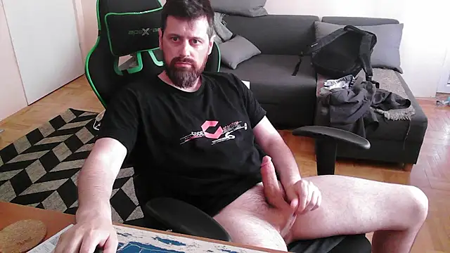 Snapshot of DickStaza chatting on 4, 6, 2026 DickStaza online show from 4, 6, 2026