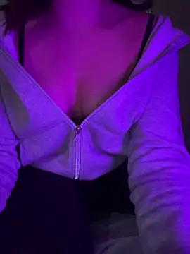  Anonymegirl online show from 5, 11, 2025