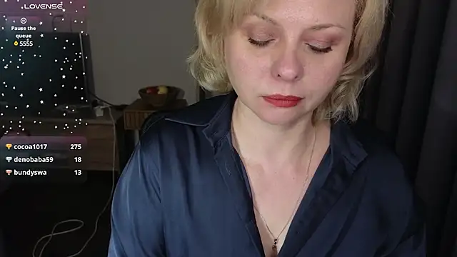 Snapshot of Gray_swann chatting on 5, 2, 2025 Gray swann online show from 5, 2, 2025