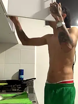 JovenDesobediente online show from 16, 9, 2025