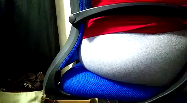 missthickness35 Pika online show from 14, 1, 2025