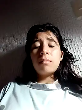 Snapshot of Yeimy_sweetf chatting on 19, 1, 2025 Yeimy sweetf online show from 19, 1, 2025