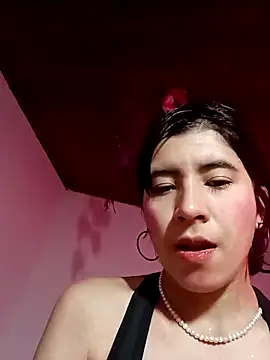 Snapshot of Yeimy_sweetf chatting on 7, 2, 2025 Yeimy sweetf online show from 7, 2, 2025