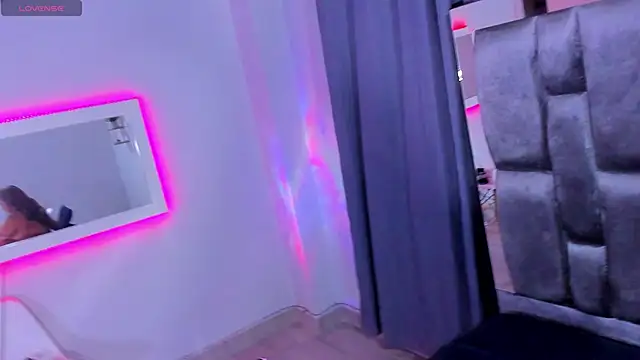 sarayhorny69 online show from 13, 1, 2025