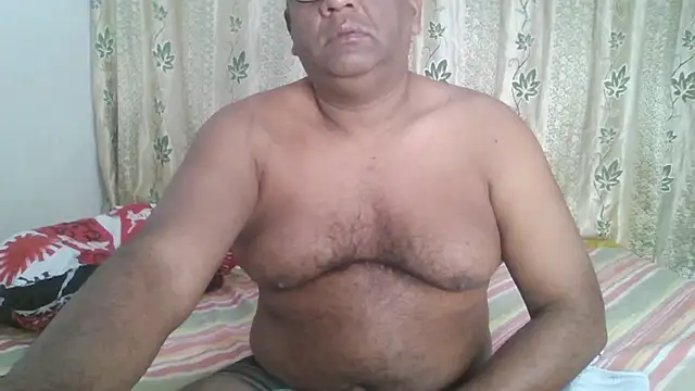 Snapshot of Beargryzzly chatting on 22, 1, 2025 Beargryzzly online show from 22, 1, 2025