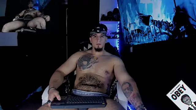 Snapshot of kingbear777 chatting on 6, 2, 2025 kingbear777 online show from 6, 2, 2025