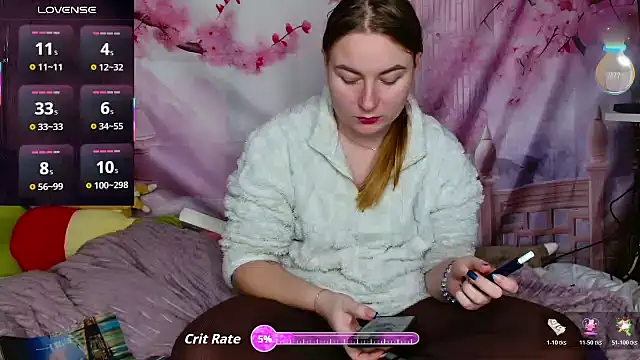 Snapshot of ElenaMaeer chatting on 15, 12, 2025 ElenaMaeer online show from 15, 12, 2025