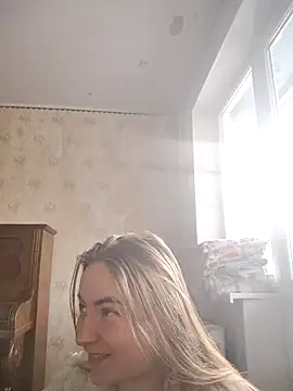 Snapshot of ElenaMaeer chatting on 5, 2, 2026 ElenaMaeer online show from 5, 2, 2026