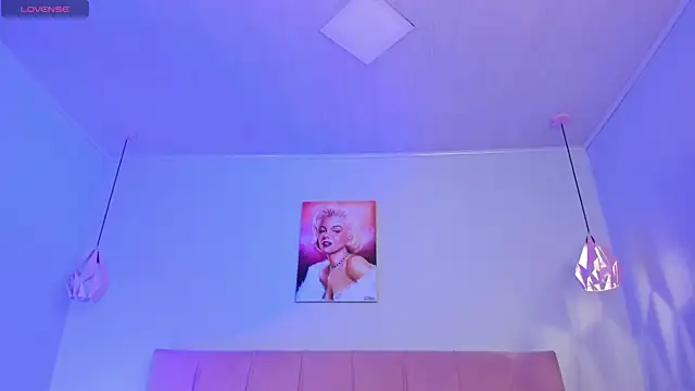 ScarletGV online show from 10, 9, 2025