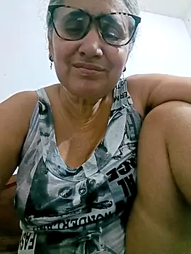 Snapshot of _candi chatting on 8, 4, 2026 candi online show from 8, 4, 2026