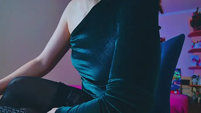 Miss Arwen online show from 7, 1, 2025