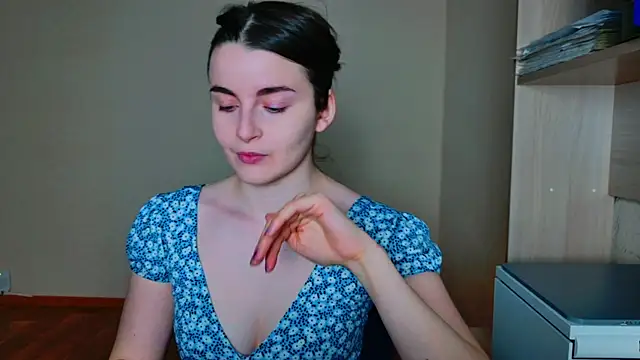 Miss Arwen online show from 9, 2, 2025