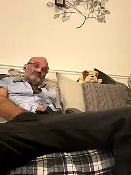 Shyboy817 online show from 8, 11, 2025