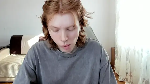 StellaDavis online show from 17, 4, 2026