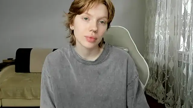 Snapshot of StellaDavis chatting on 5, 6, 2026 StellaDavis online show from 5, 6, 2026