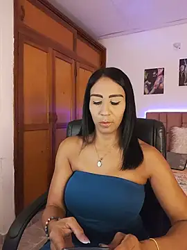 Snapshot of charlotte_bayron02 chatting on 27, 6, 2026 charlotte bayron02 online show from 27, 6, 2026