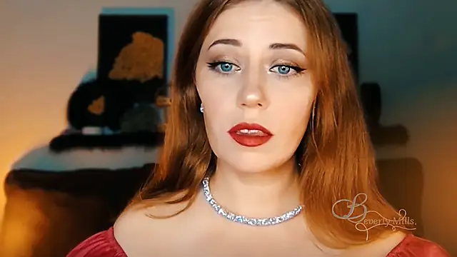 MissBeverlyMills online show from 30, 9, 2025