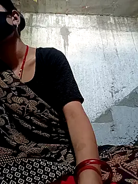 Snapshot of Anushka_Ji chatting on 13, 2, 2025 Anushka Ji online show from 13, 2, 2025