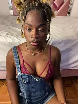 Snapshot of Tamara_Lubezkii chatting on 23, 2, 2025 Tamara Lubezkii online show from 23, 2, 2025