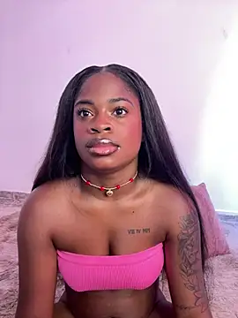 Snapshot of Tamara_Lubezkii chatting on 1, 3, 2025 Tamara Lubezkii online show from 1, 3, 2025