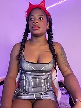 Snapshot of Tamara_Lubezkii chatting on 19, 3, 2025 Tamara Lubezkii online show from 19, 3, 2025