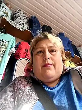 Snapshot of NataliP chatting on 11, 9, 2025 NataliP online show from 11, 9, 2025