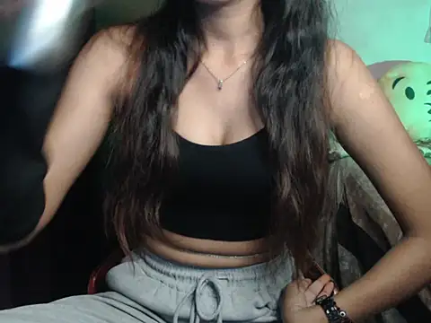 Snapshot of Angel_kiyara chatting on 6, 11, 2025 Angel kiyara online show from 6, 11, 2025