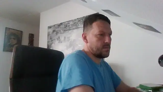 Snapshot of BennyLommy chatting on 12, 2, 2025 BennyLommy online show from 12, 2, 2025