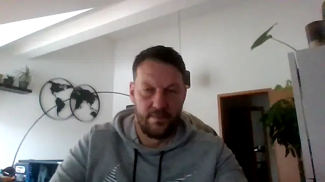 Snapshot of BennyLommy chatting on 13, 1, 2026 BennyLommy online show from 13, 1, 2026