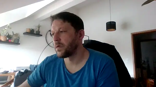 Snapshot of BennyLommy chatting on 7, 2, 2026 BennyLommy online show from 7, 2, 2026