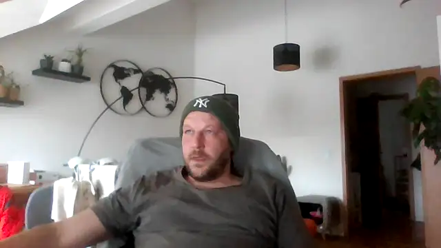 Snapshot of BennyLommy chatting on 12, 2, 2026 BennyLommy online show from 12, 2, 2026