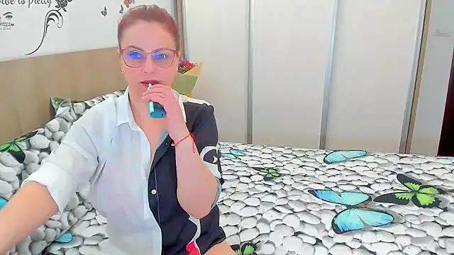 Adelamilfsex online show from 10, 3, 2026